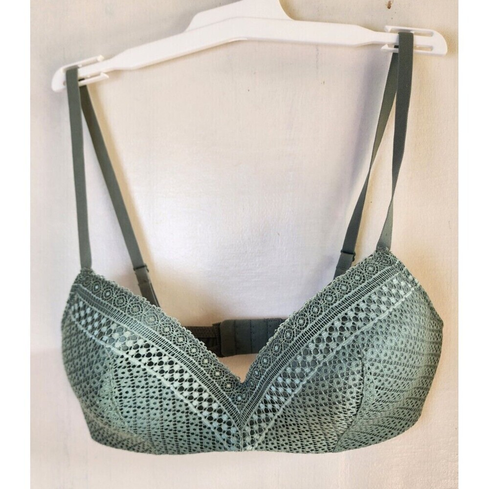 NWOT Maidenform Women's Green Wireless Lightly Line Bra Adjustable Straps 34C